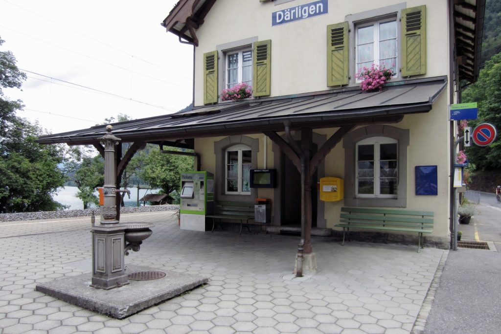 Erscheinungsbild Bahnhöfe BLS
