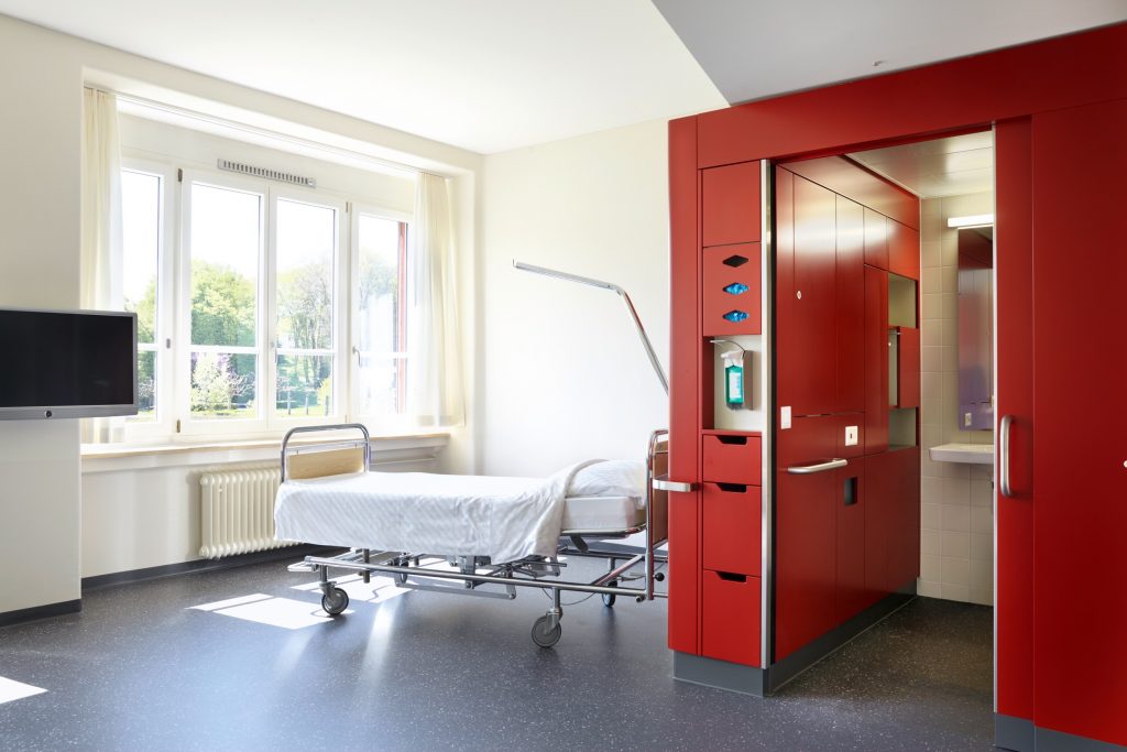 Spital Zollikerberg, Sanierung des Ostflügels