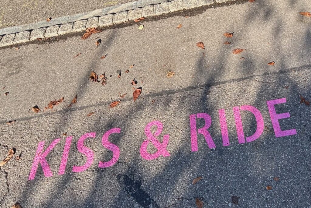 Réduction et régulation des parents-taxis, Köniz