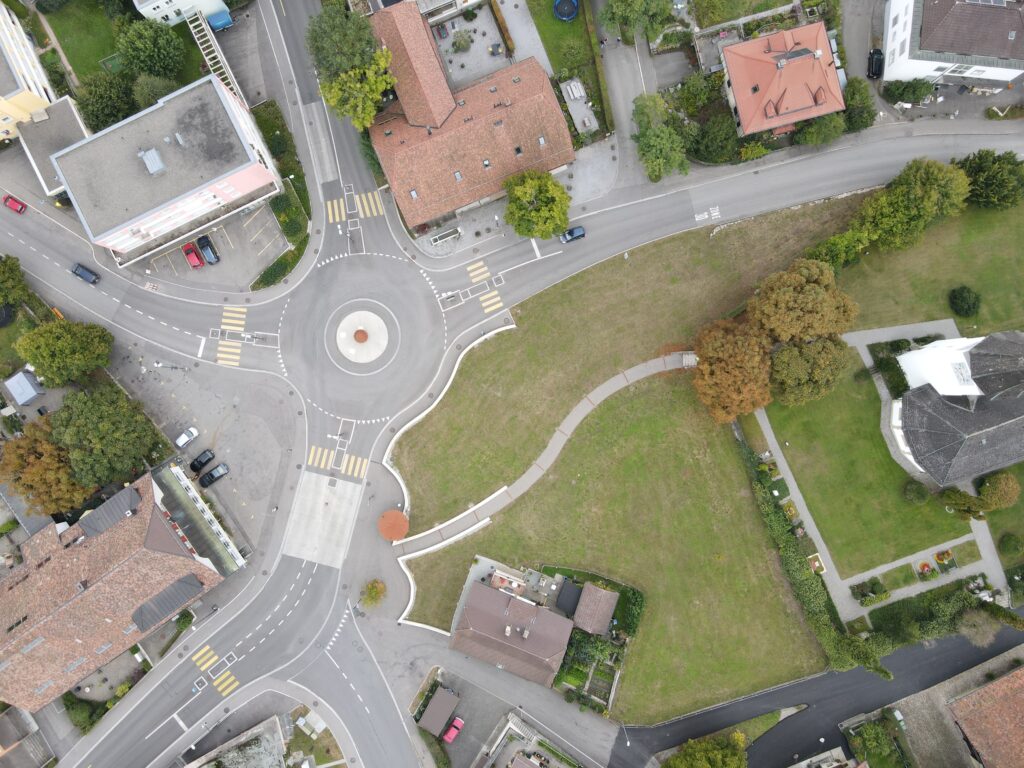 Kirchenhügel am Sternenplatz Bolligen