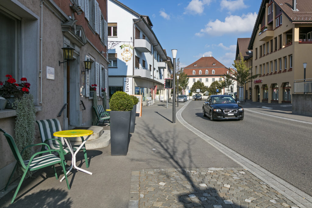 Ortsdurchfahrten – Anleitung zu attraktiven Kantonsstrassen im Siedlungsgebiet